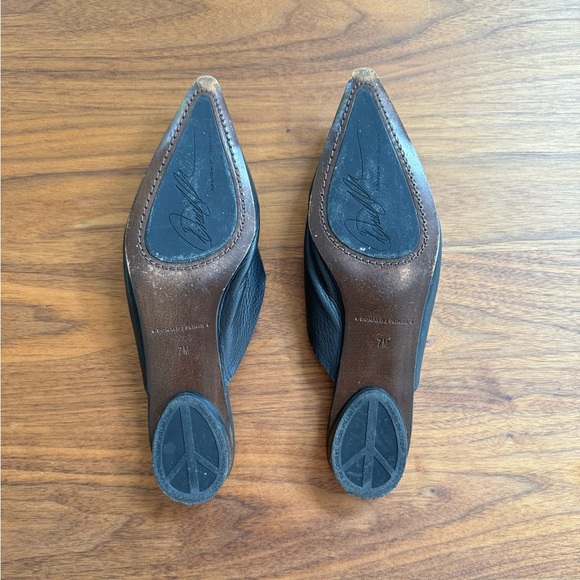 Donald J Pliner Black Leather Mules - Picture 4 of 5